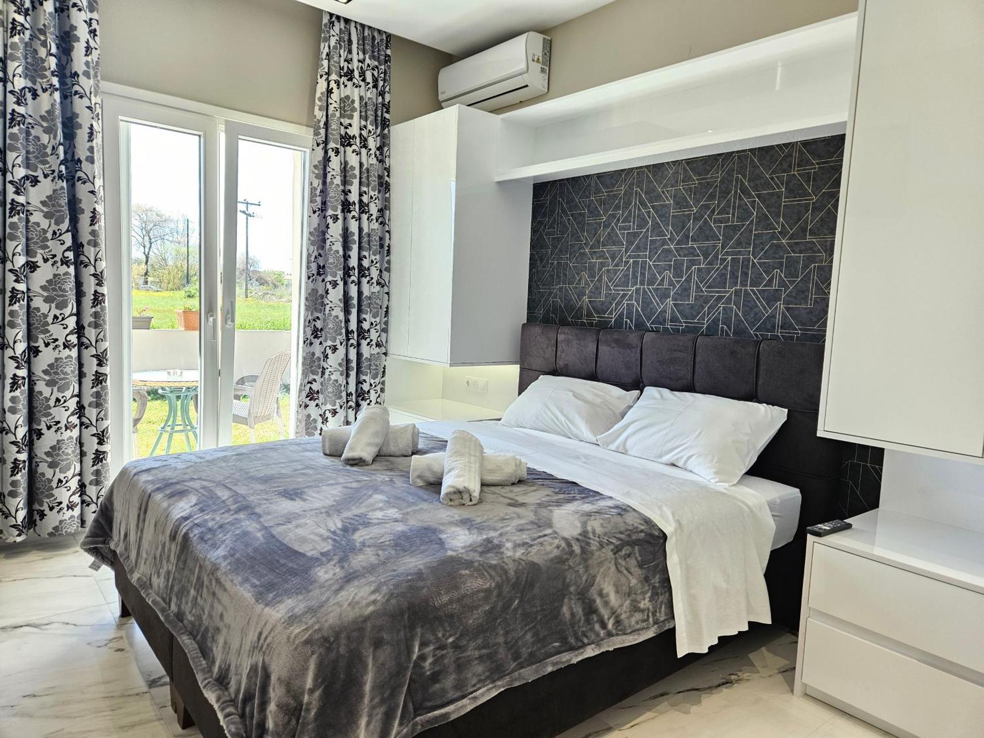 Evelina Luxury Suites In Corfu Ipsos Esterno foto