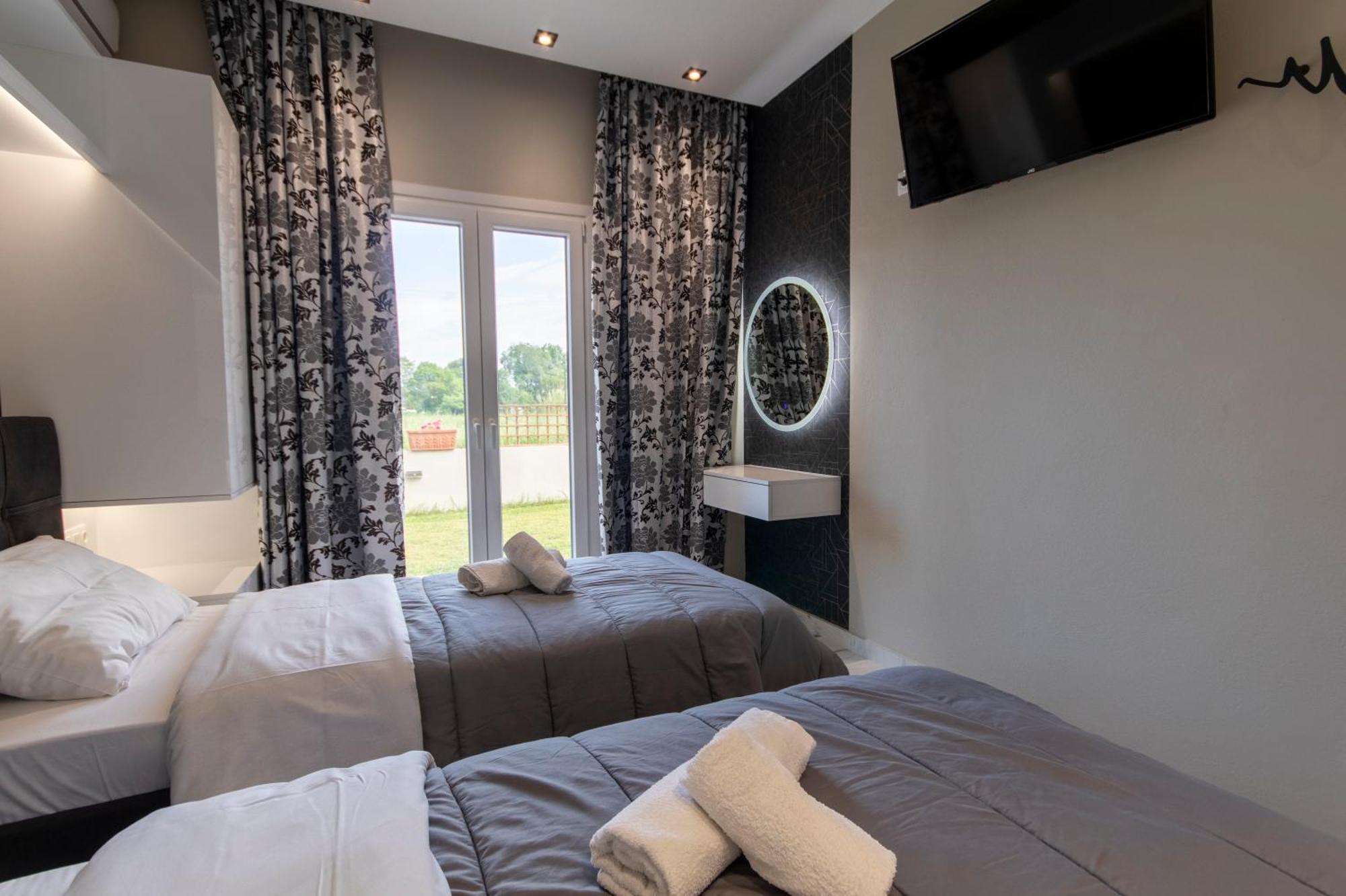 Evelina Luxury Suites In Corfu Ipsos Esterno foto